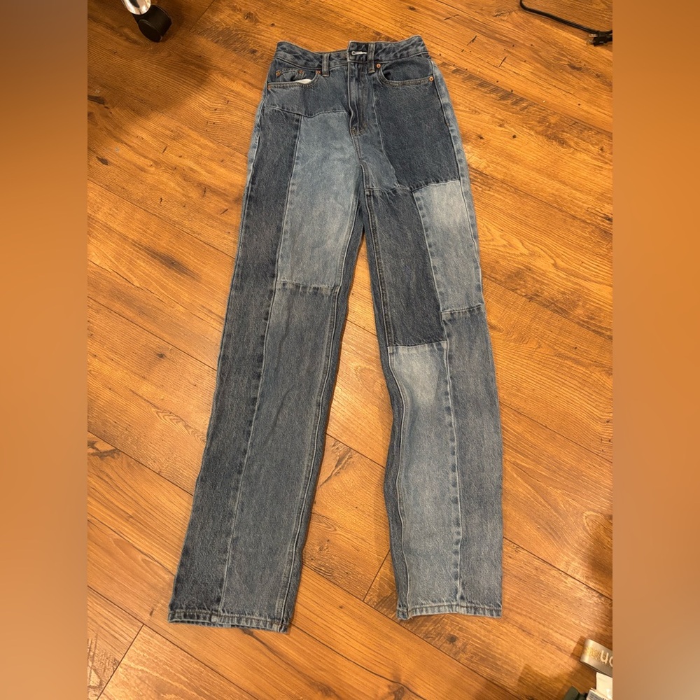 High Waisted Jeans